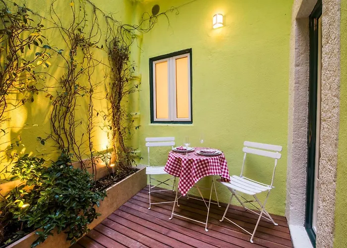 Center - Chiado - Heart Of *